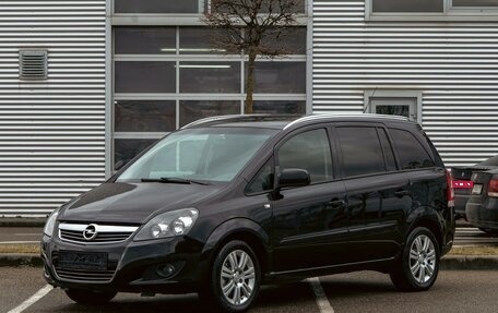 Opel Zafira B, 2012 год, 895 000 рублей, 1 фотография