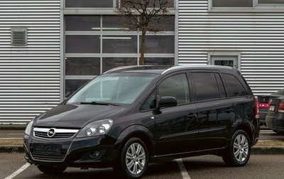 Opel Zafira B, 2012 год, 895 000 рублей, 1 фотография