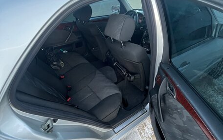 Mercedes-Benz E-Класс, 2001 год, 570 000 рублей, 6 фотография