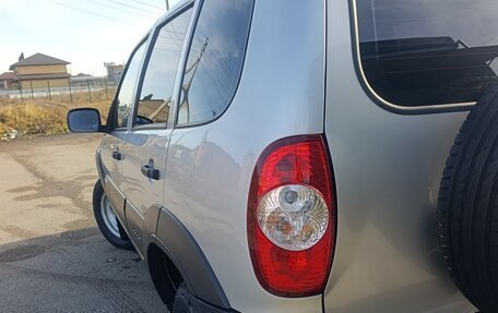 Chevrolet Niva I рестайлинг, 2013 год, 650 000 рублей, 2 фотография