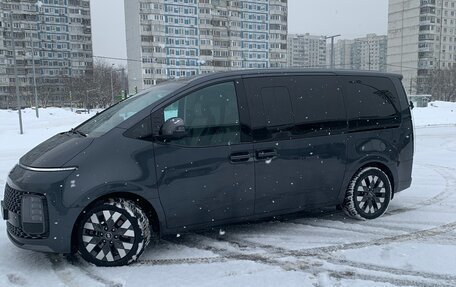 Hyundai Staria, 2022 год, 5 500 000 рублей, 2 фотография