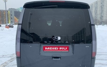 Hyundai Staria, 2022 год, 5 500 000 рублей, 3 фотография