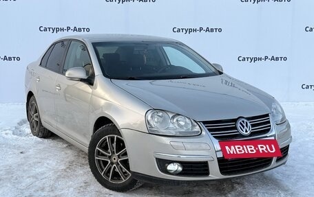 Volkswagen Jetta VI, 2009 год, 550 000 рублей, 3 фотография