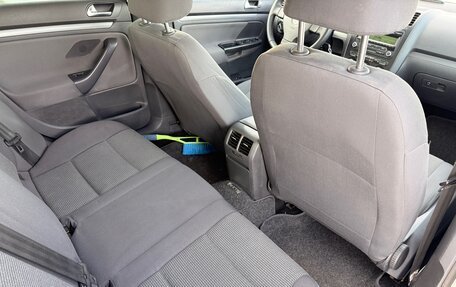 Volkswagen Jetta VI, 2009 год, 550 000 рублей, 10 фотография