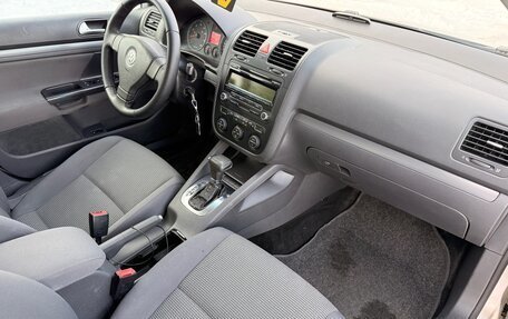 Volkswagen Jetta VI, 2009 год, 550 000 рублей, 9 фотография