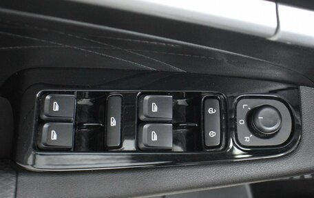 Geely Emgrand, 2023 год, 1 699 000 рублей, 8 фотография