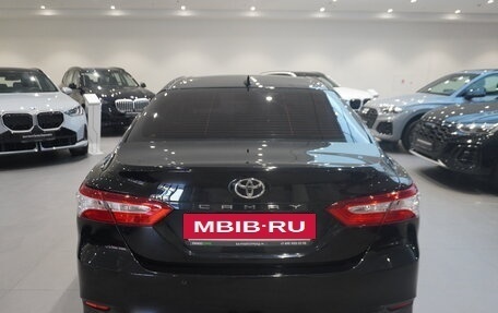 Toyota Camry, 2021 год, 3 387 000 рублей, 5 фотография