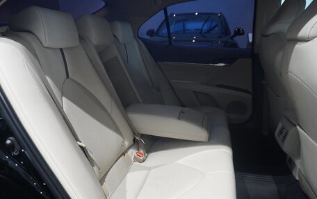 Toyota Camry, 2021 год, 3 387 000 рублей, 10 фотография