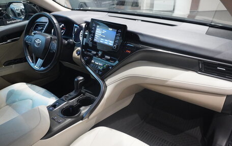 Toyota Camry, 2021 год, 3 387 000 рублей, 12 фотография