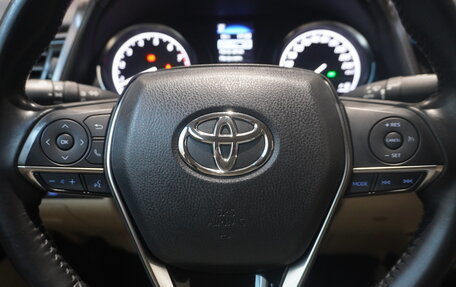 Toyota Camry, 2021 год, 3 387 000 рублей, 16 фотография