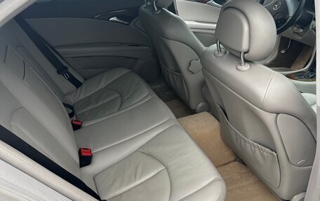 Mercedes-Benz E-Класс, 2004 год, 1 380 000 рублей, 11 фотография