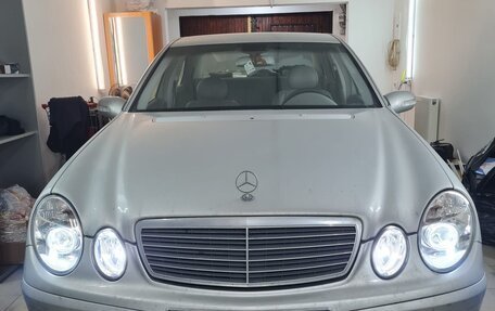 Mercedes-Benz E-Класс, 2004 год, 1 380 000 рублей, 17 фотография