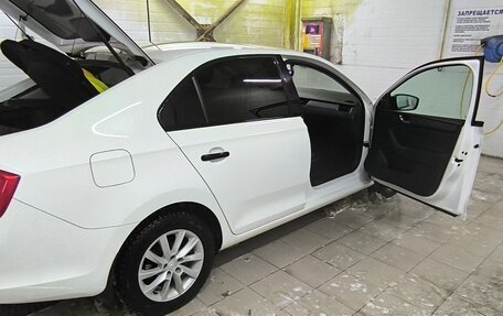 Skoda Rapid I, 2017 год, 1 000 000 рублей, 14 фотография