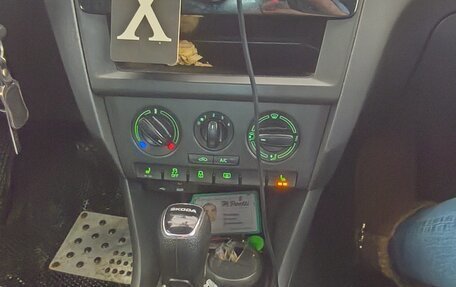 Skoda Rapid I, 2017 год, 1 000 000 рублей, 22 фотография