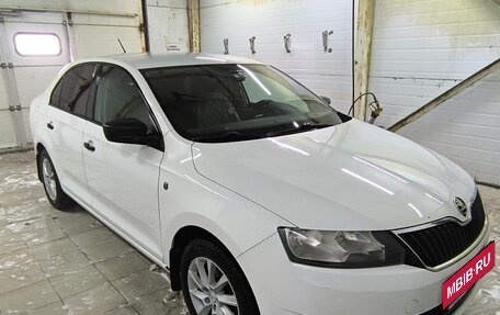 Skoda Rapid I, 2017 год, 1 000 000 рублей, 15 фотография