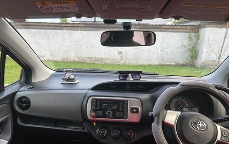 Toyota Vitz, 2016 год, 990 000 рублей, 5 фотография