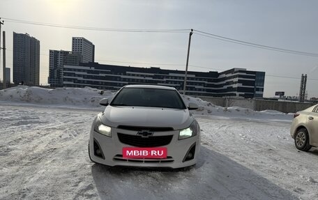 Chevrolet Cruze II, 2013 год, 840 000 рублей, 2 фотография