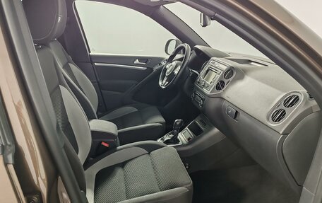 Volkswagen Tiguan I, 2014 год, 1 999 000 рублей, 20 фотография