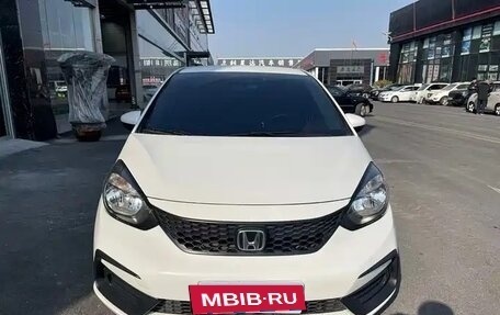 Honda Fit, 2023 год, 1 200 000 рублей, 2 фотография