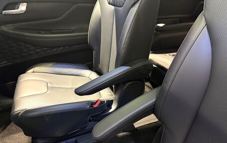 Hyundai Santa Fe IV, 2023 год, 4 800 000 рублей, 23 фотография