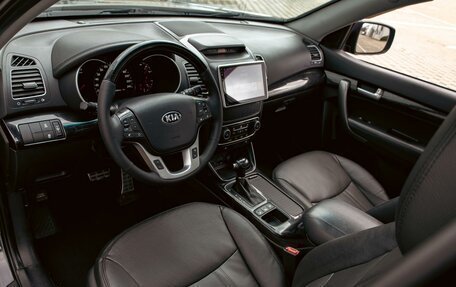 KIA Sorento II рестайлинг, 2014 год, 1 695 000 рублей, 13 фотография