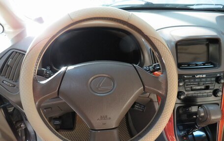 Lexus RX IV рестайлинг, 2000 год, 837 000 рублей, 13 фотография