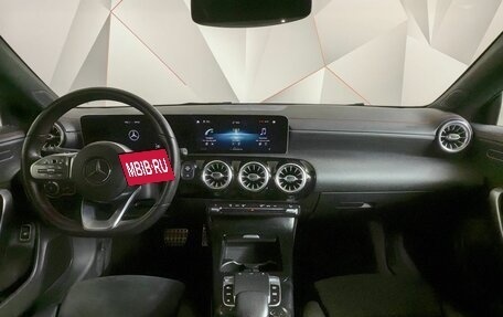 Mercedes-Benz CLA, 2019 год, 2 997 000 рублей, 14 фотография