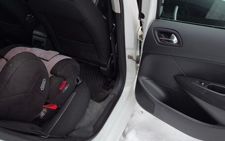 Peugeot 308 II, 2011 год, 670 000 рублей, 15 фотография