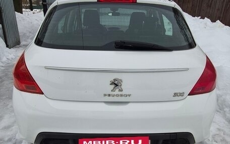 Peugeot 308 II, 2011 год, 670 000 рублей, 2 фотография