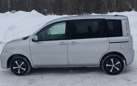 Toyota Sienta I, 2013 год, 670 000 рублей, 8 фотография