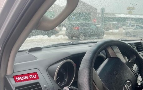 Toyota Land Cruiser Prado 150 рестайлинг 2, 2012 год, 2 300 000 рублей, 10 фотография