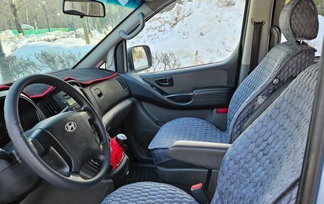 Hyundai Grand Starex Grand Starex I рестайлинг 2, 2011 год, 1 385 000 рублей, 11 фотография