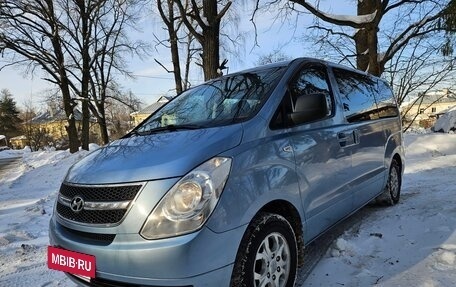Hyundai Grand Starex Grand Starex I рестайлинг 2, 2011 год, 1 385 000 рублей, 18 фотография