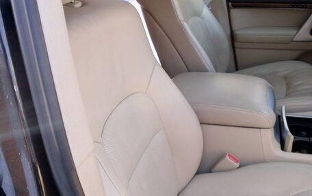 Toyota Land Cruiser 200, 2018 год, 7 400 000 рублей, 4 фотография