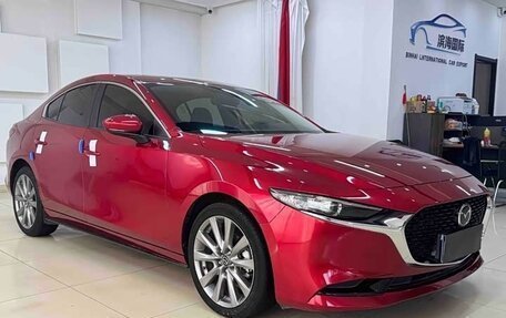 Mazda 3, 2022 год, 2 300 000 рублей, 1 фотография
