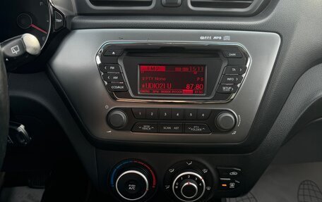 KIA Rio III рестайлинг, 2014 год, 830 000 рублей, 10 фотография