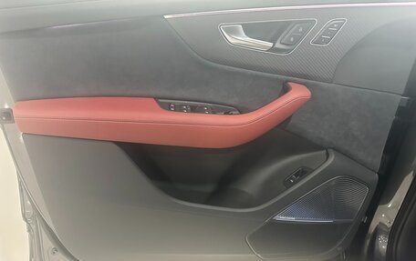 Audi SQ7, 2025 год, 22 890 000 рублей, 15 фотография