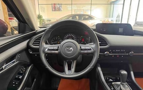 Mazda 3, 2022 год, 2 300 000 рублей, 8 фотография