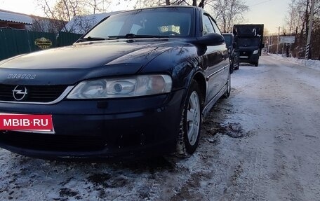 Opel Vectra B рестайлинг, 2001 год, 390 000 рублей, 1 фотография