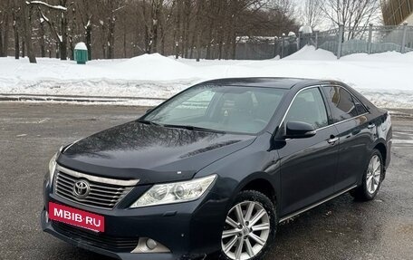 Toyota Camry, 2013 год, 1 380 000 рублей, 4 фотография