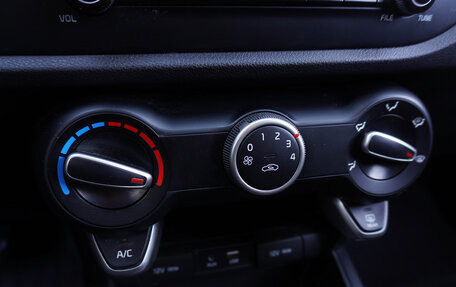 KIA Rio IV, 2019 год, 1 739 000 рублей, 15 фотография