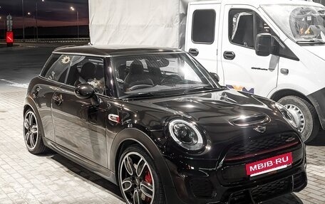 MINI Hatch, 2017 год, 2 830 000 рублей, 2 фотография