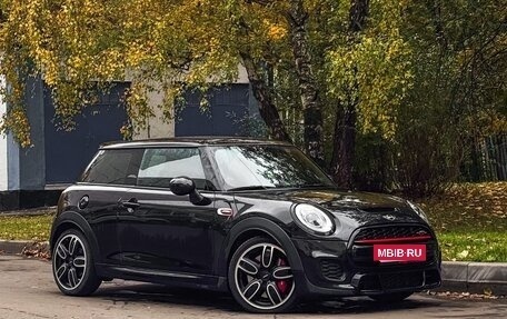 MINI Hatch, 2017 год, 2 830 000 рублей, 3 фотография