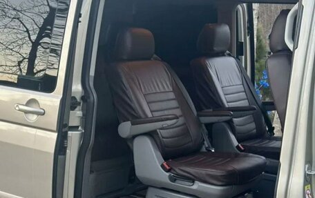 Volkswagen Multivan T5, 2007 год, 1 550 000 рублей, 4 фотография