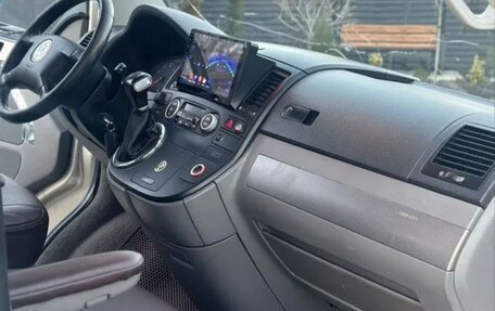 Volkswagen Multivan T5, 2007 год, 1 550 000 рублей, 7 фотография