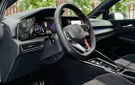 Volkswagen Golf GTI, 2023 год, 3 699 000 рублей, 7 фотография