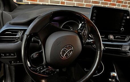 Toyota C-HR I рестайлинг, 2020 год, 4 181 000 рублей, 5 фотография