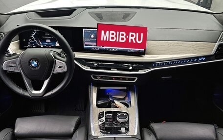 BMW X7, 2024 год, 13 435 000 рублей, 18 фотография