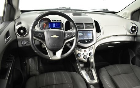 Chevrolet Aveo III, 2013 год, 823 200 рублей, 6 фотография