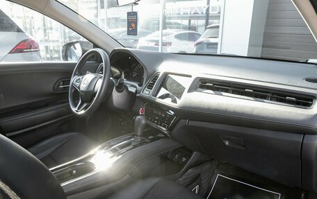 Honda Vezel, 2021 год, 2 053 000 рублей, 18 фотография